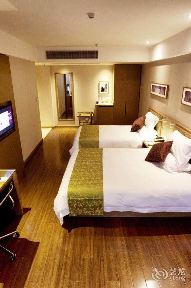 Heyi Hotel Hefei Changjiang Middle Road ภายนอก รูปภาพ